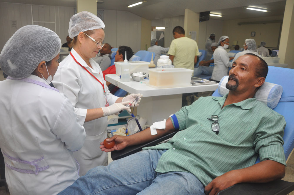 Foto-2-Francisco-de-Paula-SES-Campanha-de-doação-de-sangue