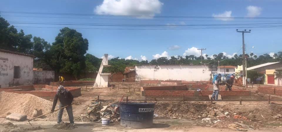 Obras de reconstrução da Praça da Saudade seguem a todo vapor em Afonso Cunha
